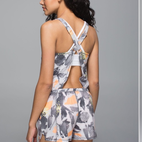 Lululemon Be Free Runsie
Mini Art Pop White Multi 6 - Picture 2 of 10